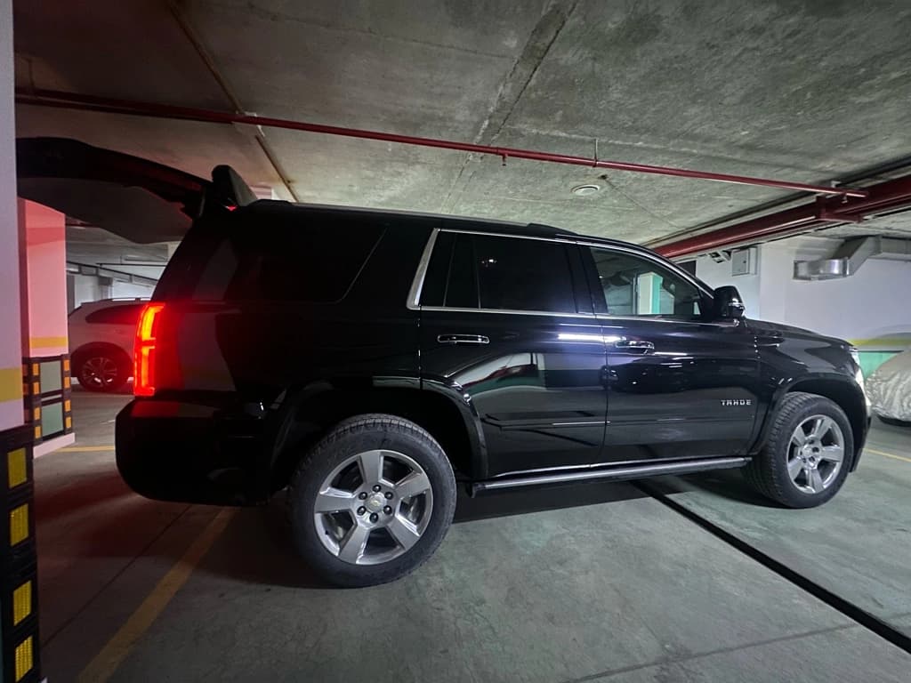Chevrolet Tahoe 2019 — 5