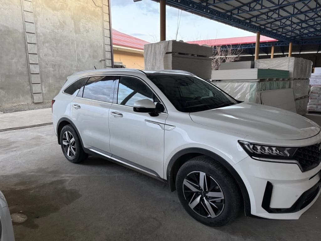 Kia Sorento 2023 — 1