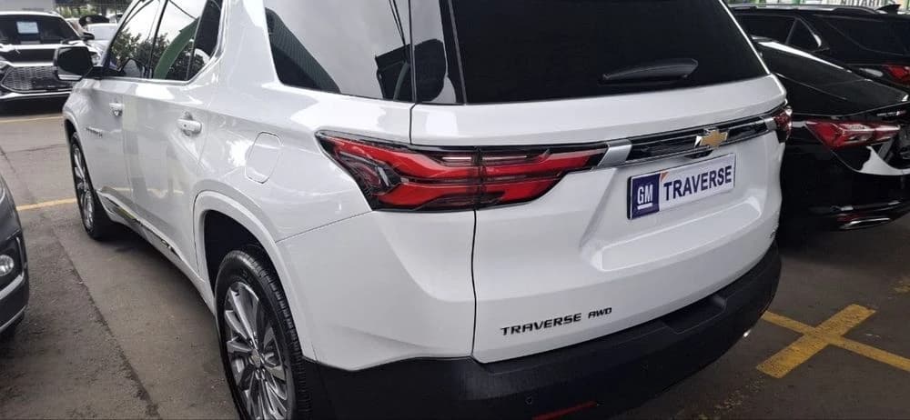 Chevrolet Traverse 2023 — 2