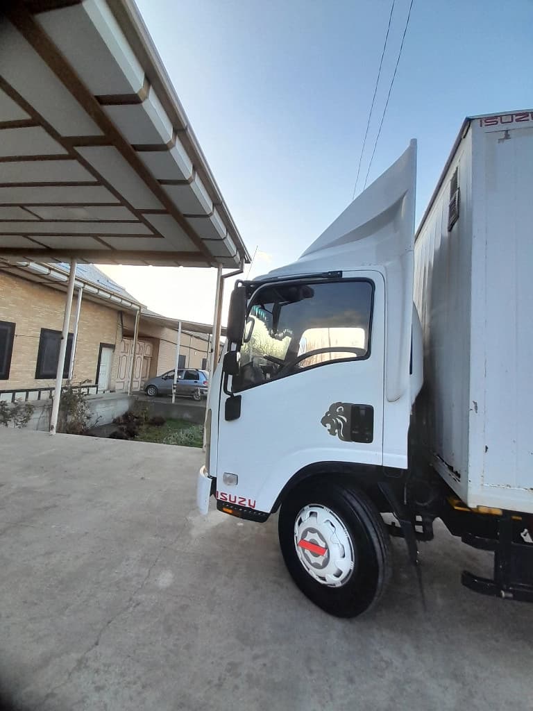 Isuzu D-Max 2011 — 9