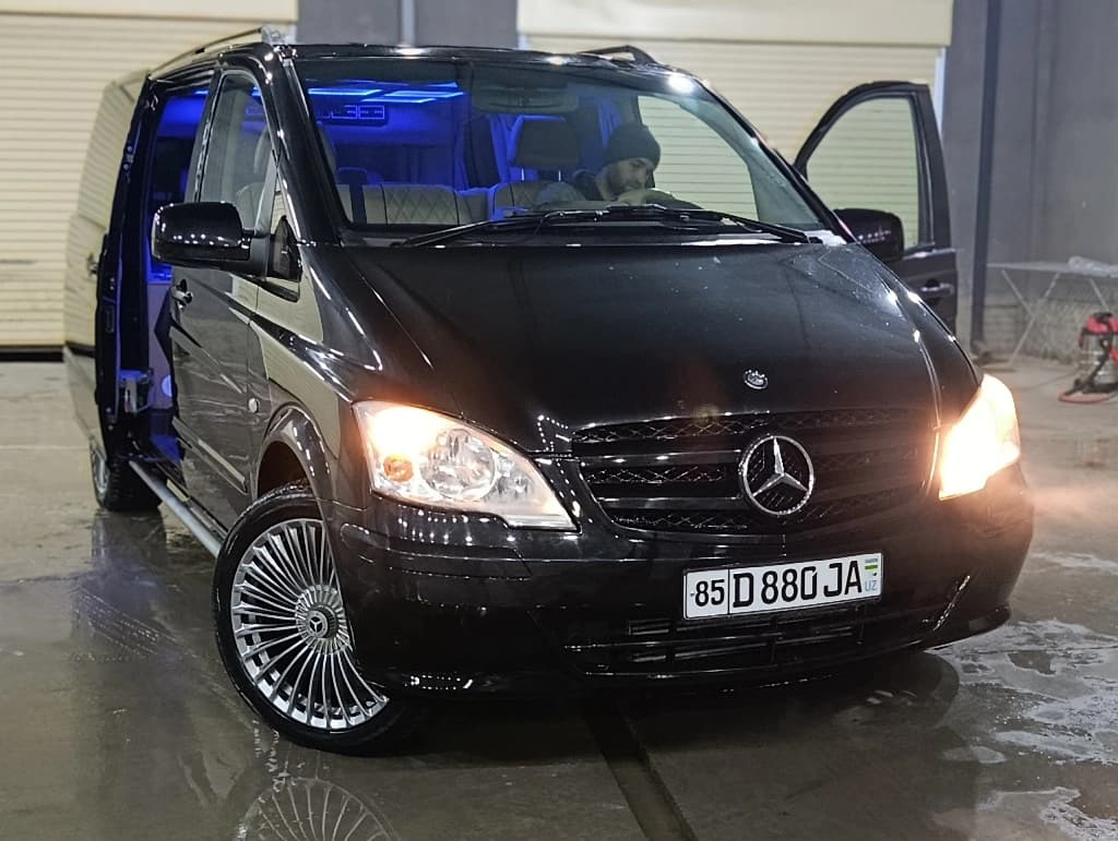 Mercedes-Benz Vito 2012 — 1