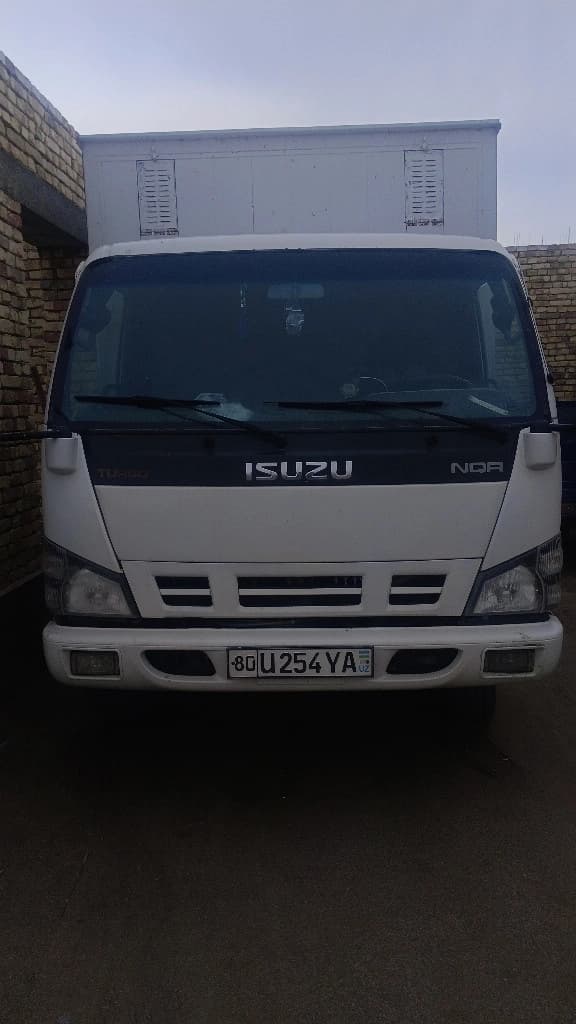 Isuzu D-Max 2013 — 3