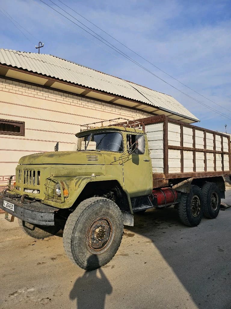 ЗИЛ 4104 1990 — 2