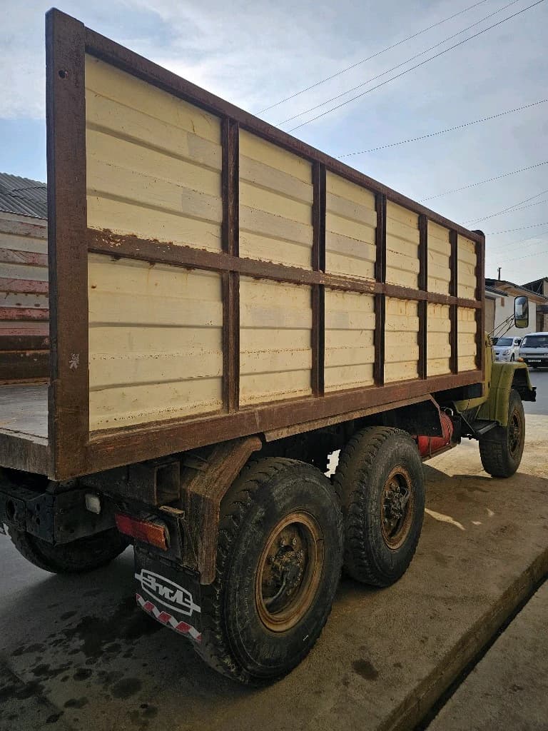ЗИЛ 4104 1990 — 4