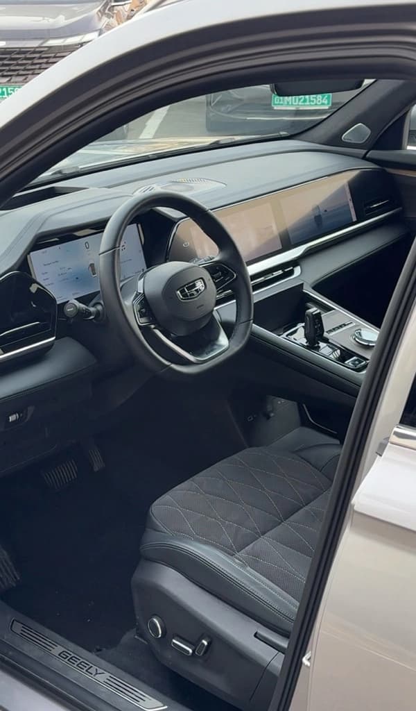 Geely Monjaro 2026 — 5