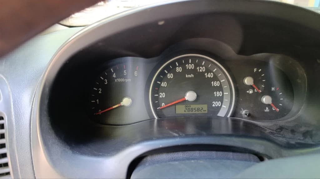 Kia Carnival 2006 — 4