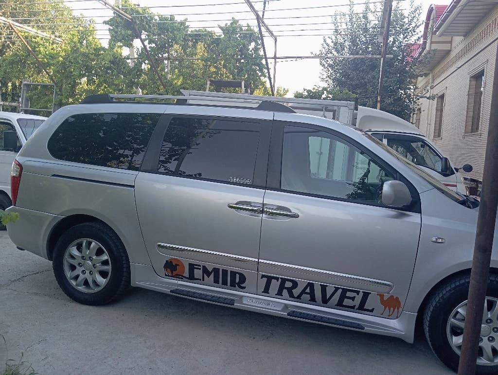 Kia Carnival 2006 — 2