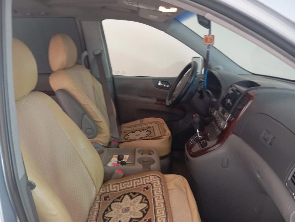 Kia Carnival 2006 — 5