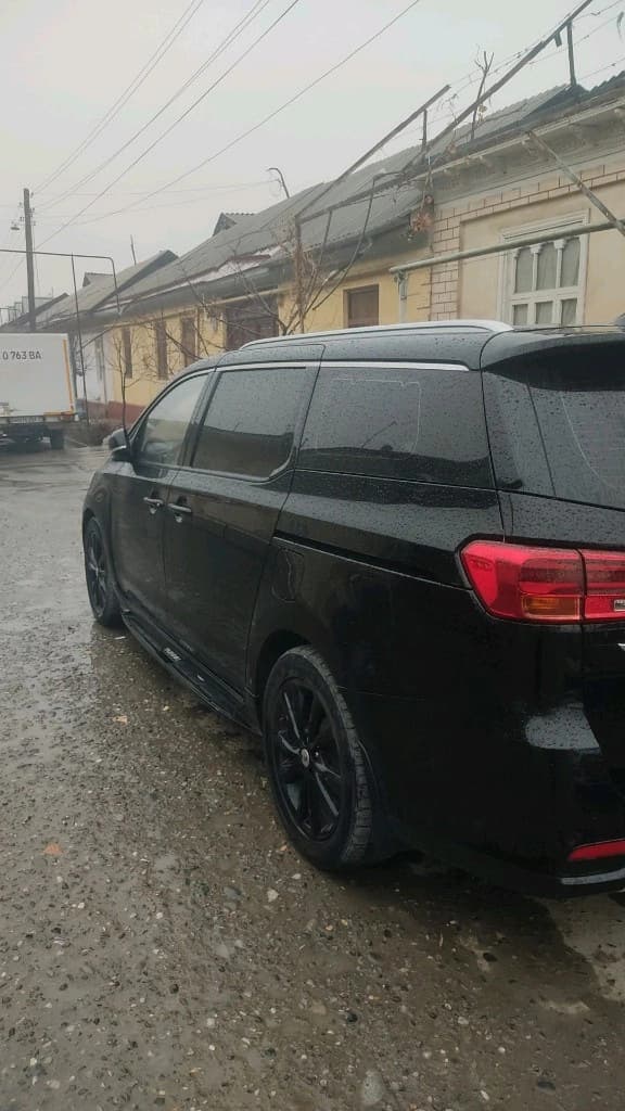 Kia Carnival 2020 — 4