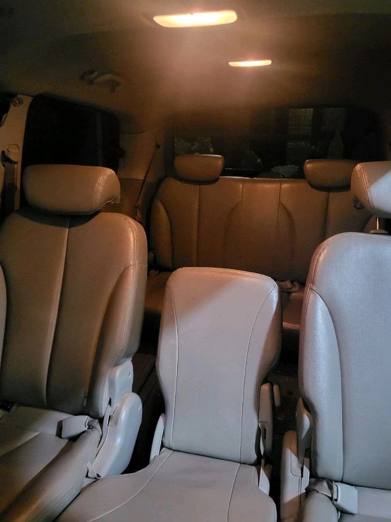 Kia Carnival 2021 — 5