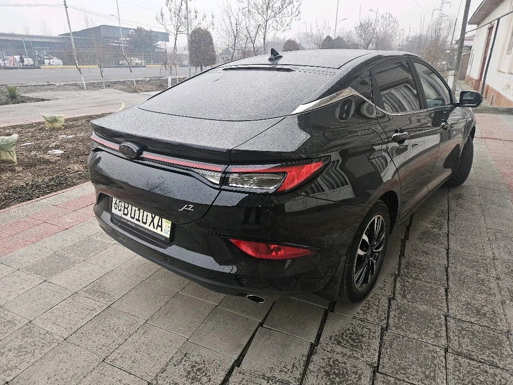 JAC J7 2025 — 3