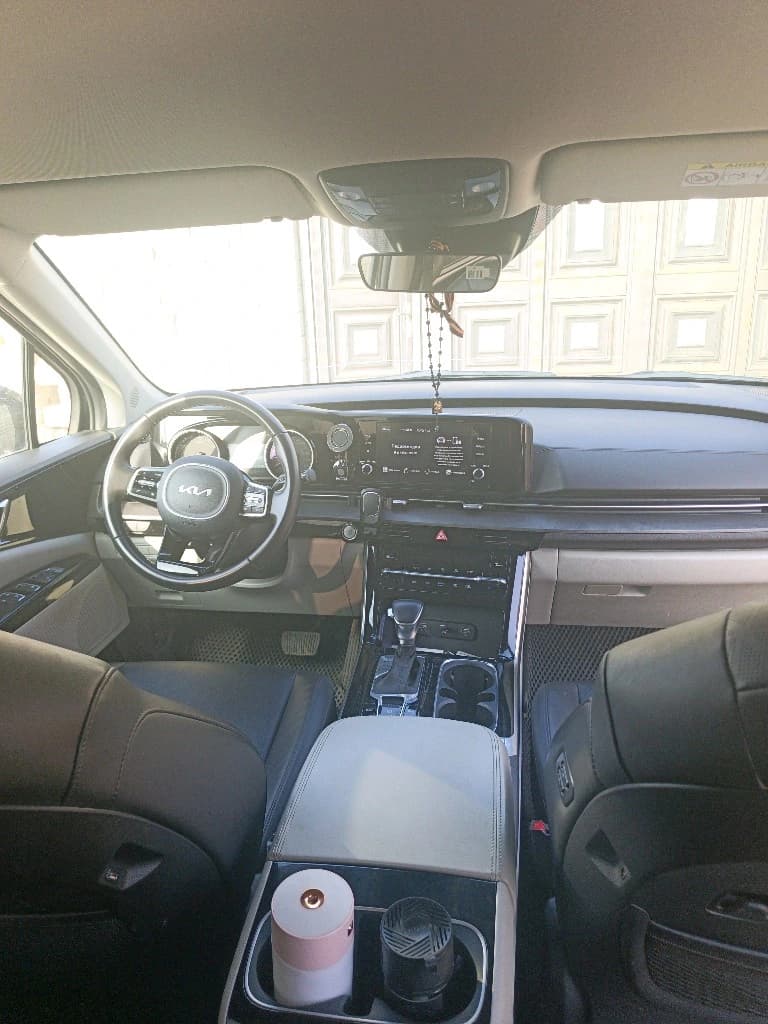 Kia Carnival 2023 — 9