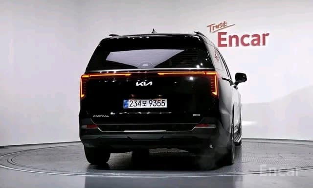 Kia Carnival 2025 — 4