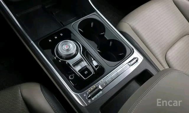 Kia Carnival 2025 — 9