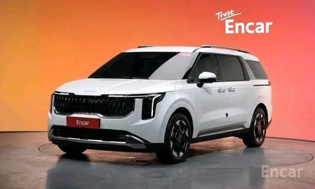 Kia Carnival 2025 — 1