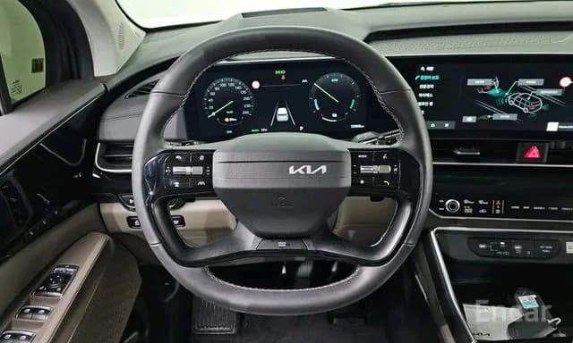 Kia Carnival 2025 — 8