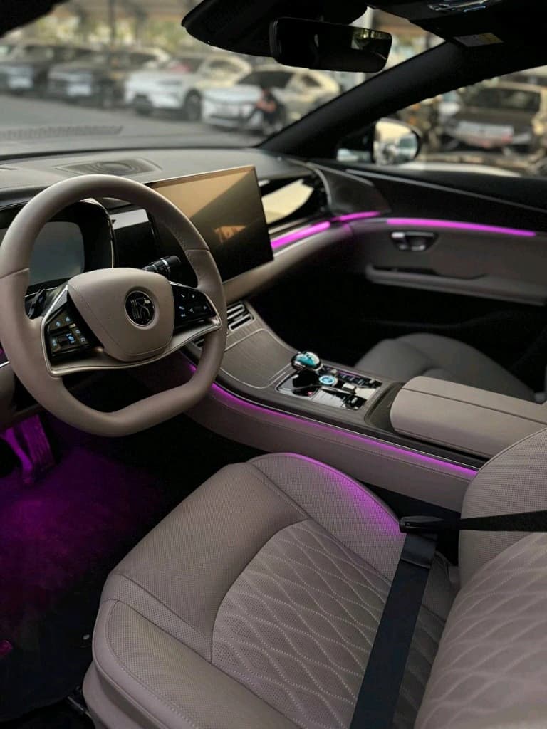 BYD Han 2024 — 3