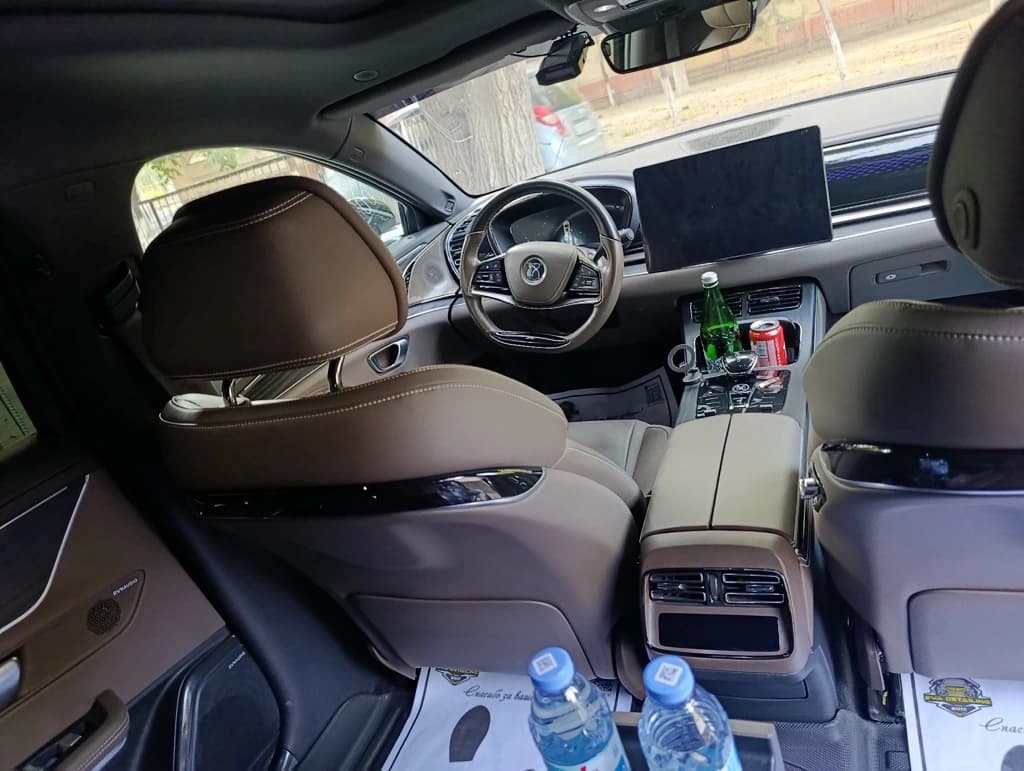 BYD Han 2023 — 4