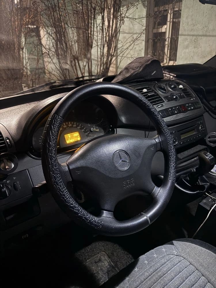 Mercedes-Benz Vito 2006 — 3