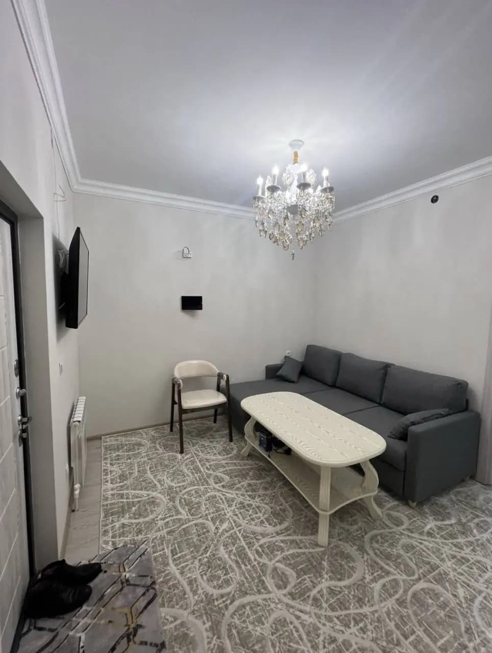 🏡ЖК: чакар Район: шайхантахур Ориентир:  Тип дома: новостройка  Кол-во ком:2/7/16 Площадь:42м2 Цена: 700у.е — 2