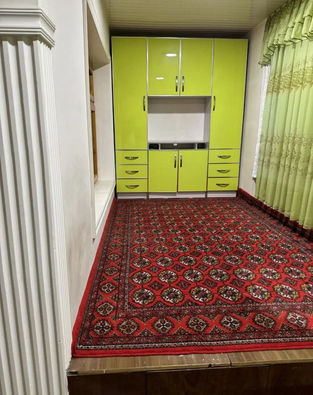 Karakamish 1/44/3/44 rooms, 3 floors, well renovated, kindergarten, school, market, store is located nearby.y.e.550 — 5