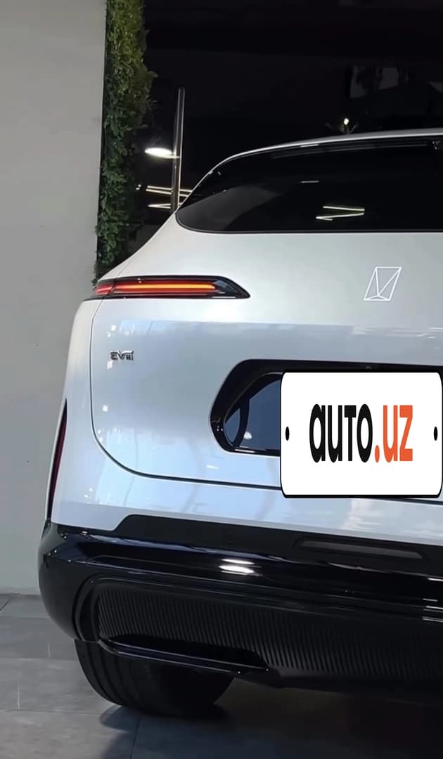 Аватр 07 Electro AT (440.0 кВт) 4WD 2025 — 7