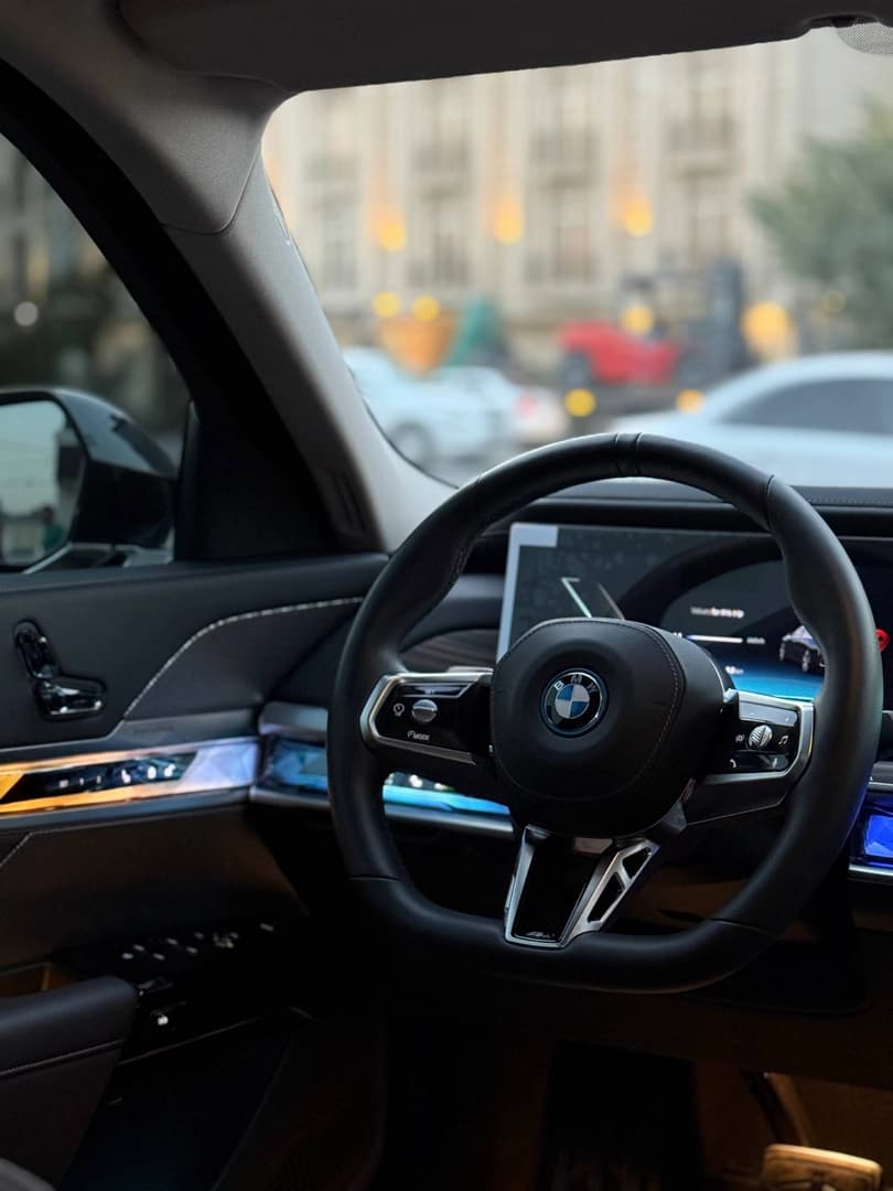 БМВ и7 eDrive50 Electro AT (335.0 кВт) 2024 — 6