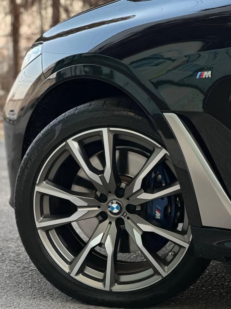BMW X7 2022 — 1