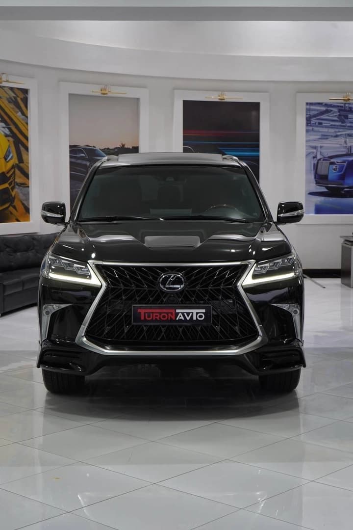 Лексус LX 2019 — 1