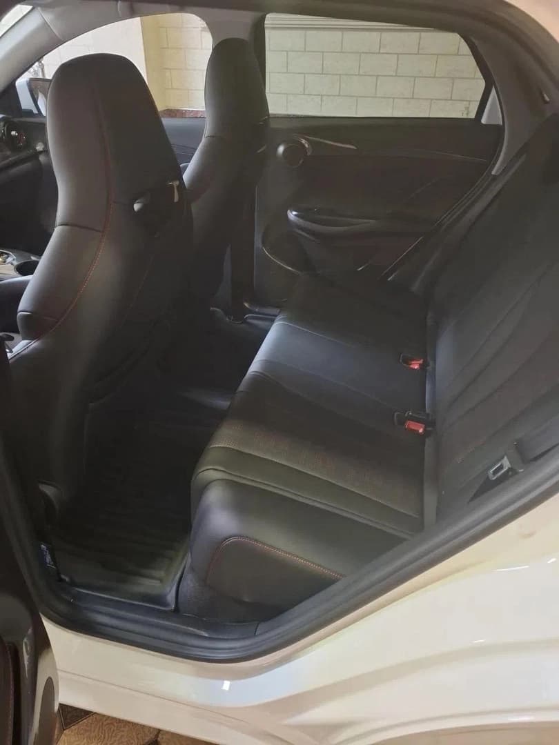 BYD E2 2024 — 6