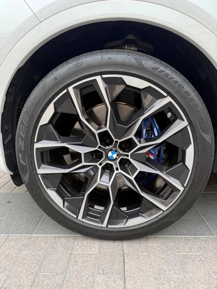 BMW X7 2023 — 6