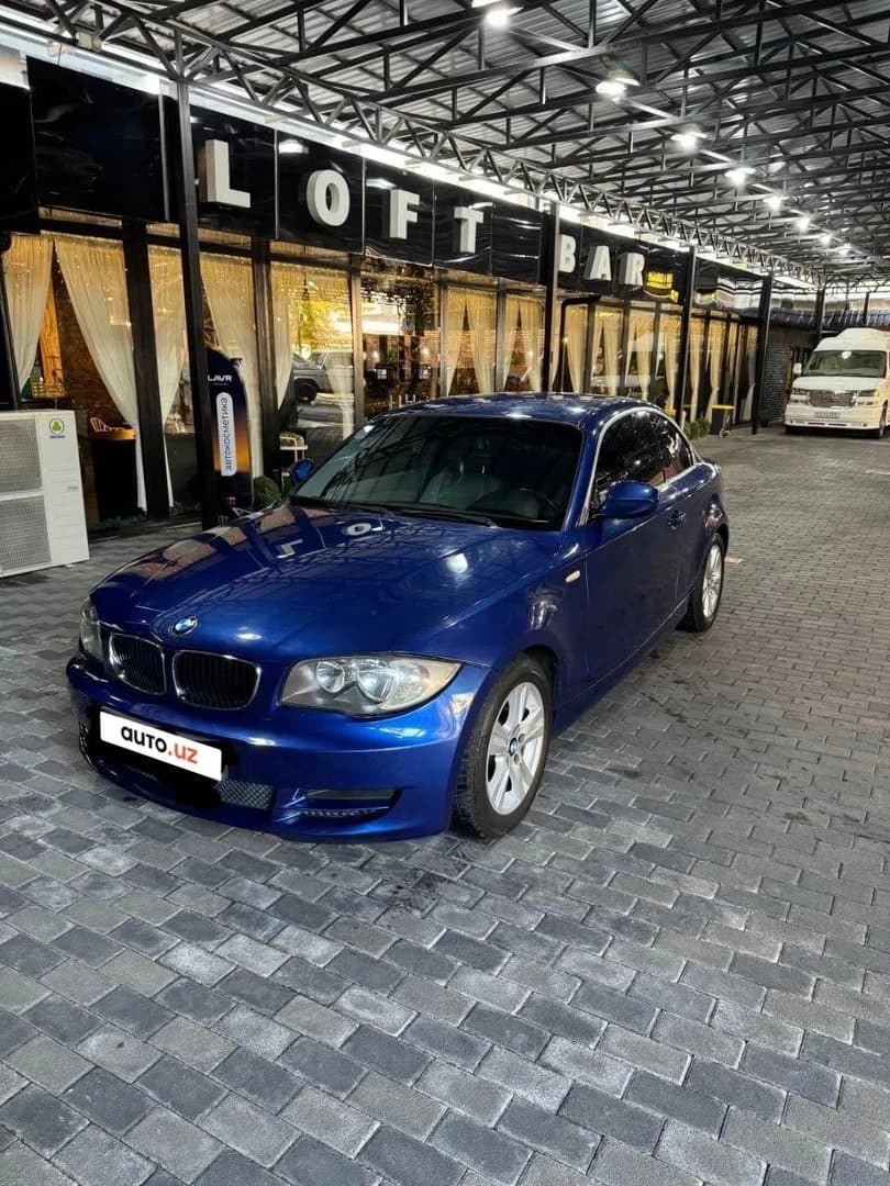 BMW 1 серия 2010 — 1