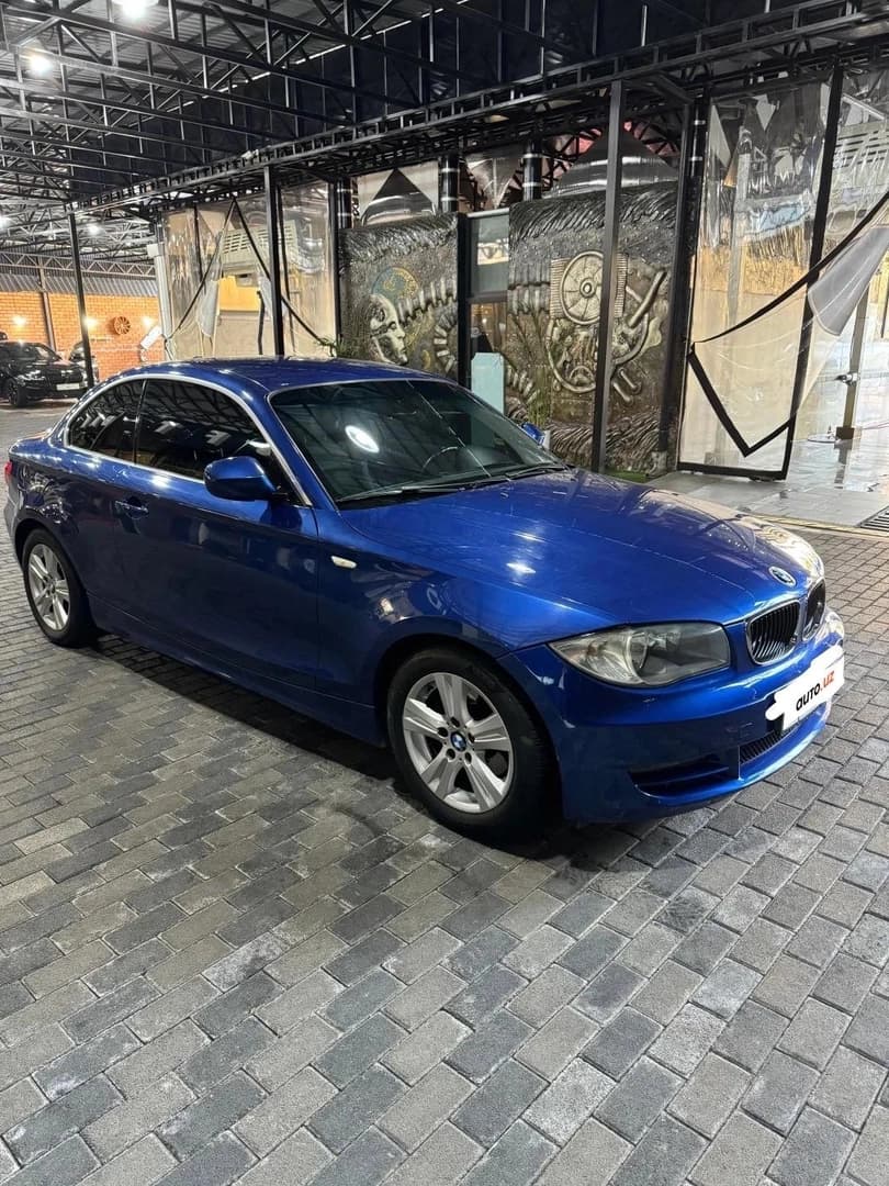 BMW 1 серия 2010 — 2