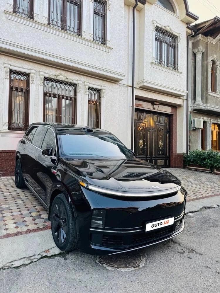 ЛиСян L9 2023 — 1