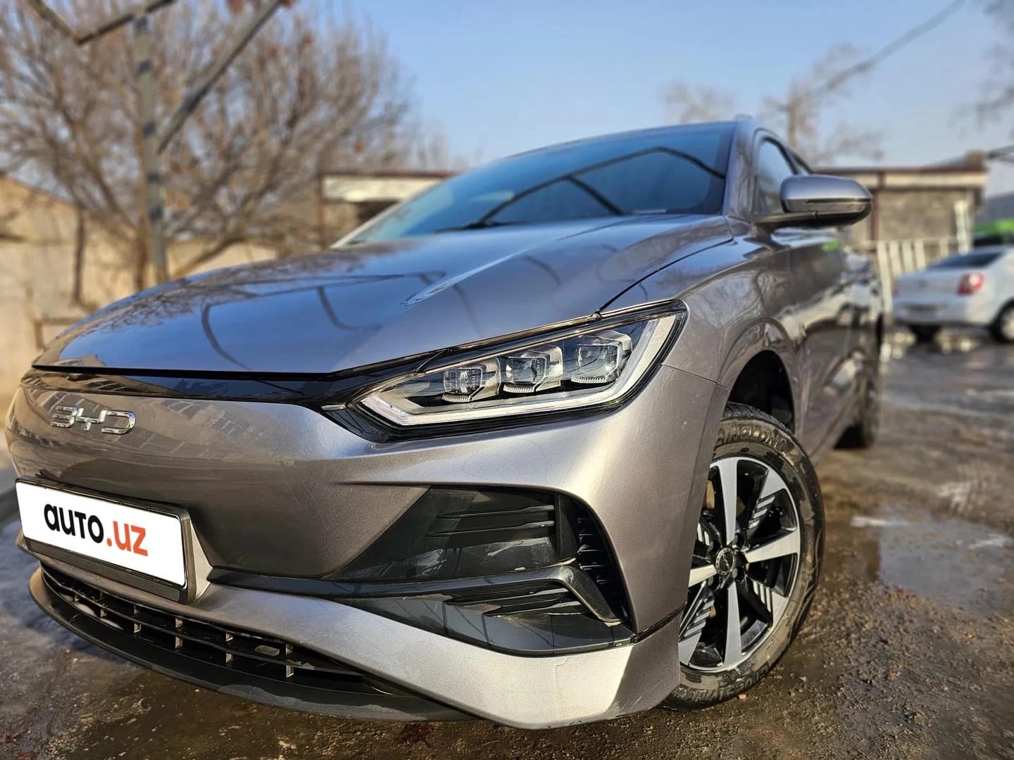 BYD E2 2023 — 4