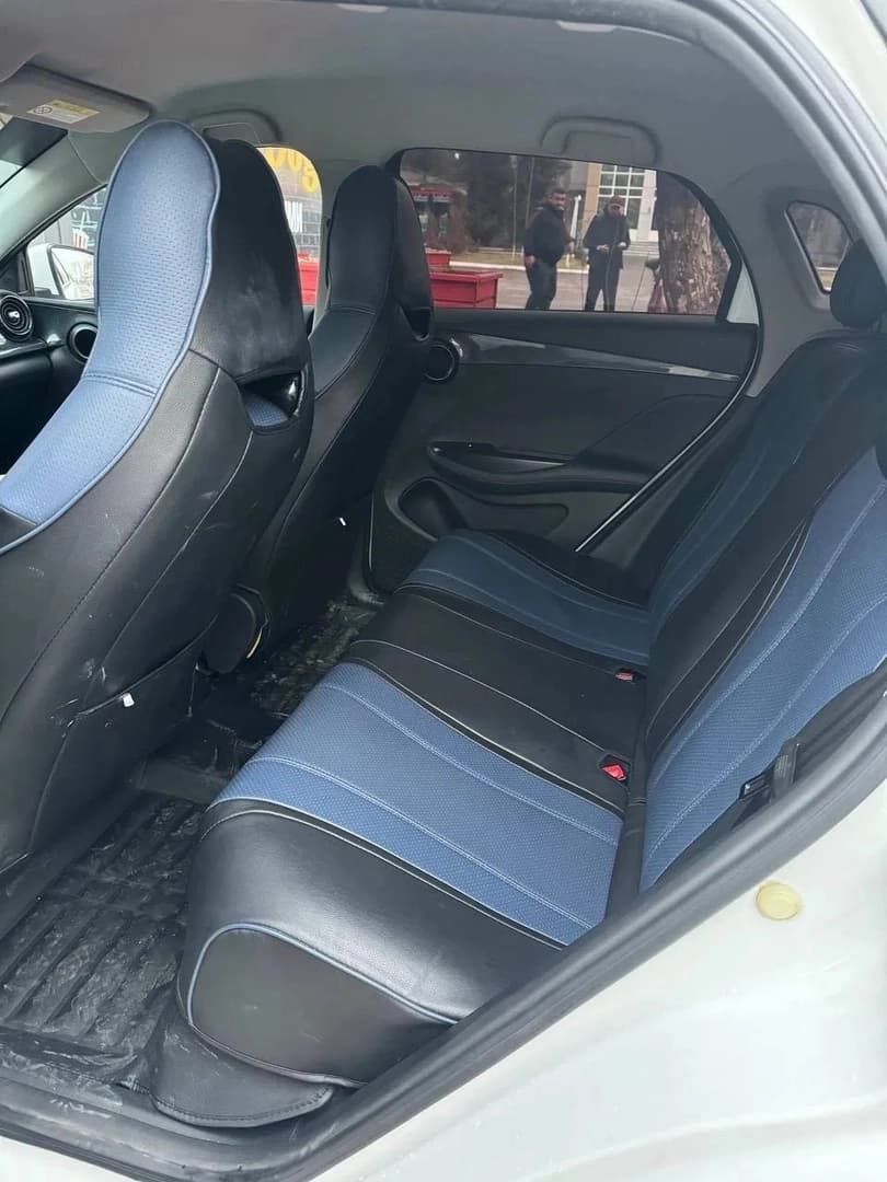 BYD E2 2023 — 3
