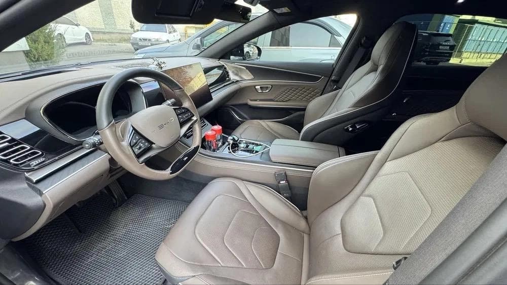 BYD Han 2023 — 7