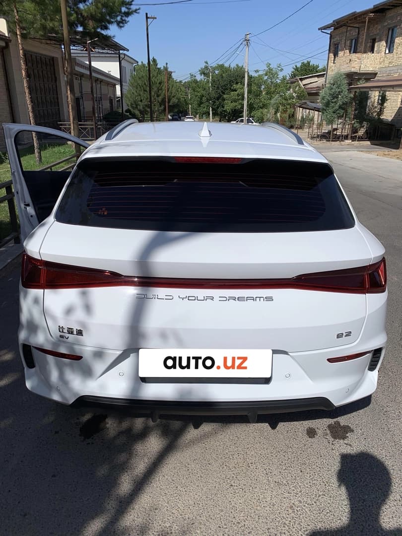 BYD E2 2023 — 7