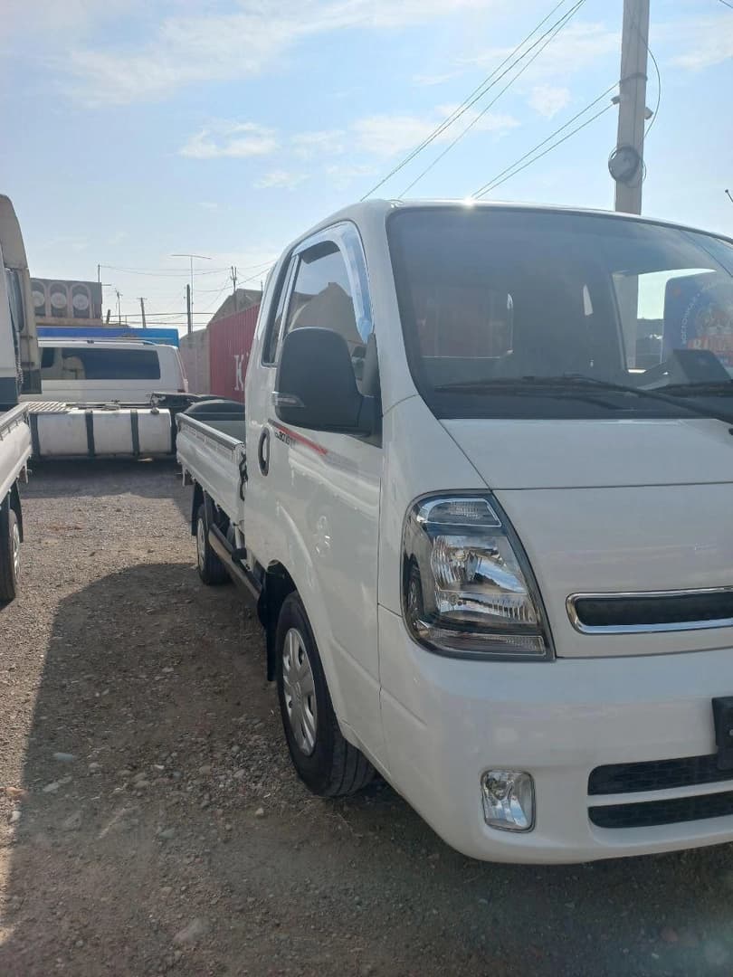 Kia Бонго 2019 — 4