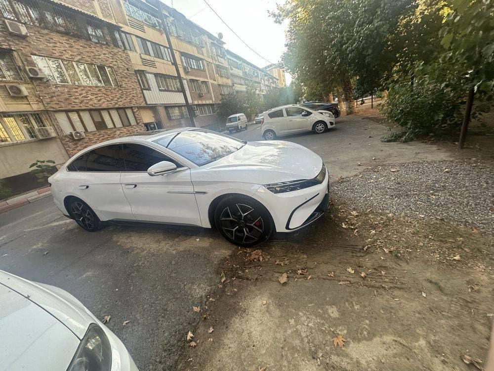 BYD Han 2023 — 1