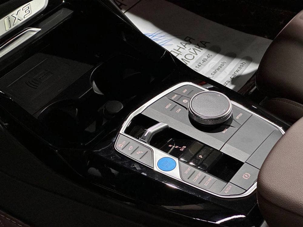 BMW iX3 2023 — 6