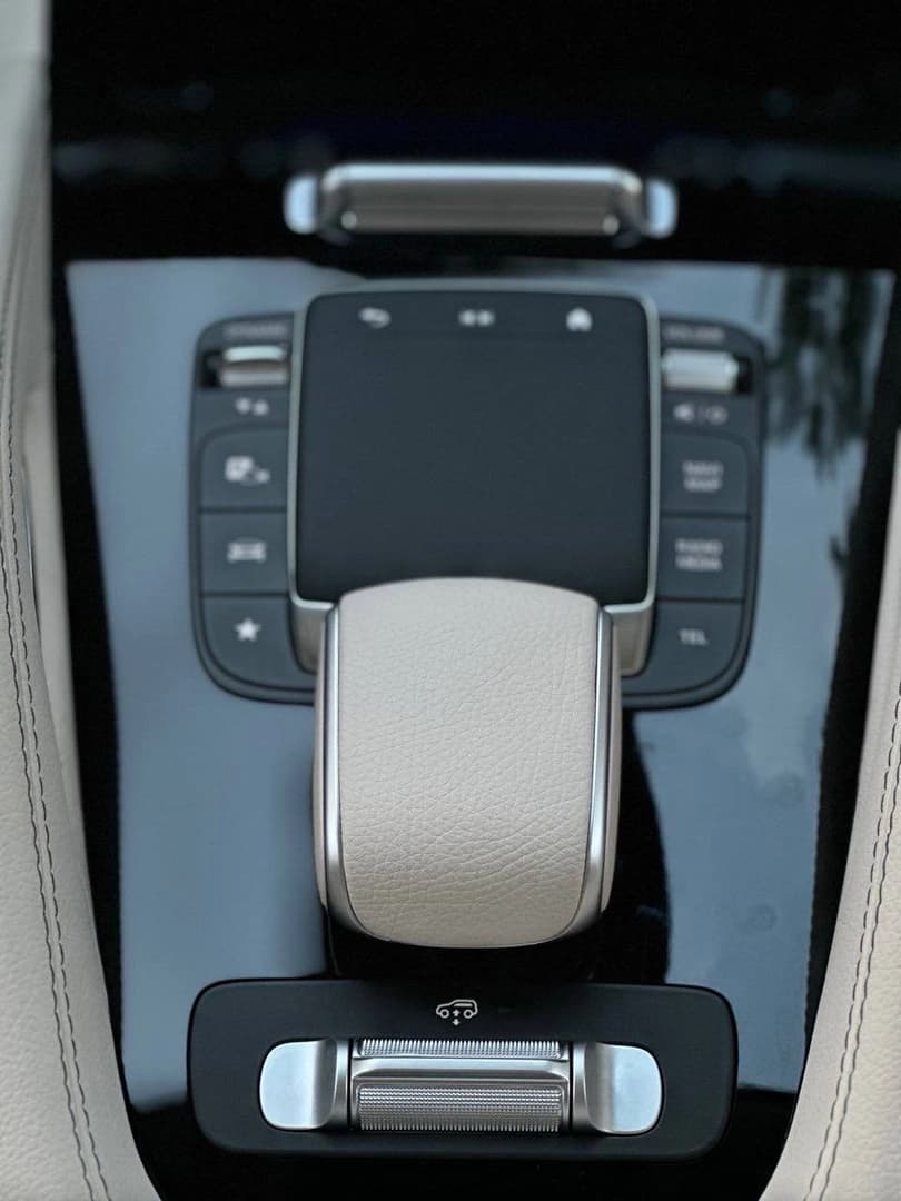 Мерседес-Бенз GLS 2024 — 7