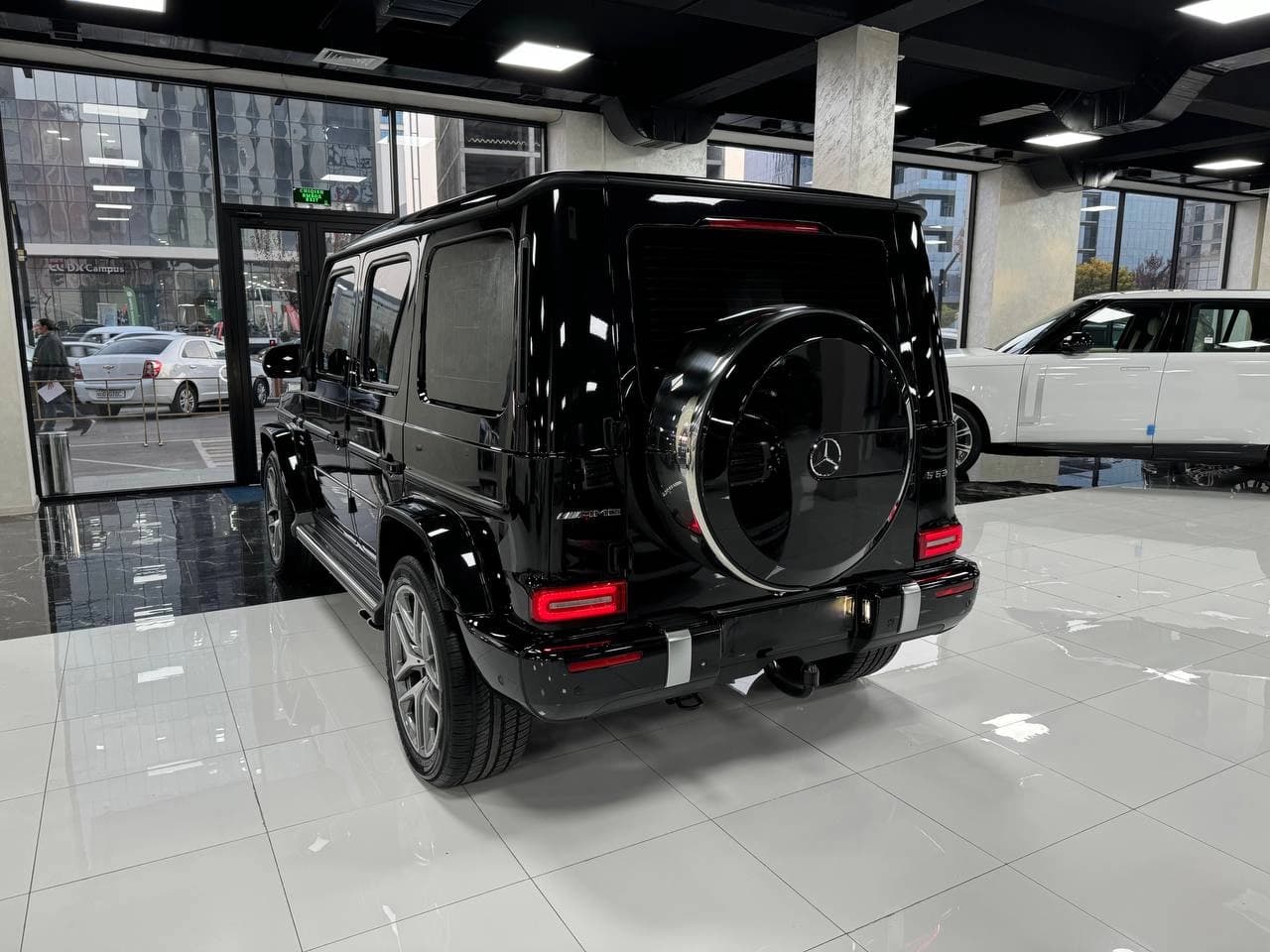 Мерседес-Бенз Г- класс АМГ 2023 — 8