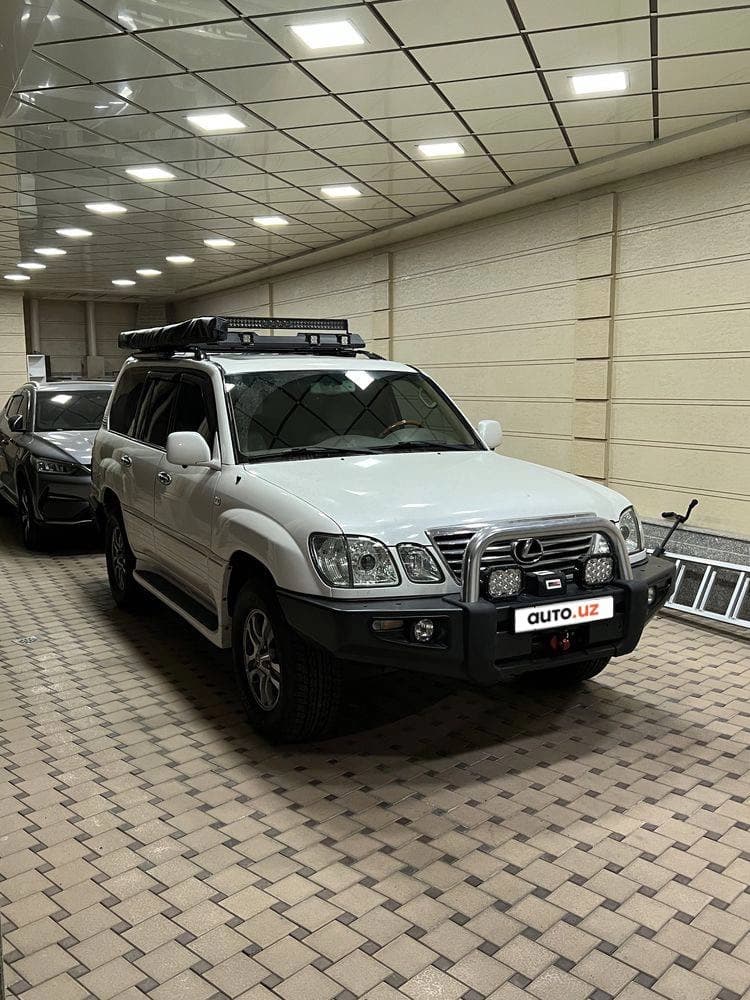 Лексус LX 2007 — 2