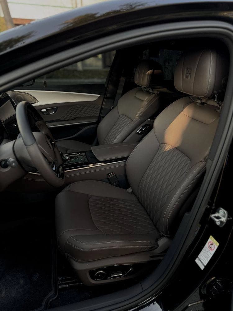 BYD Han 2025 — 8
