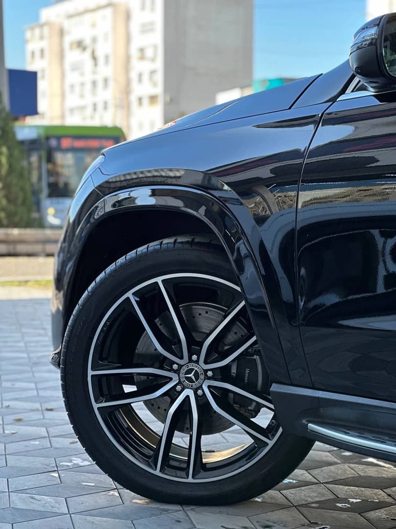 Мерседес-Бенз GLS 2024 — 4