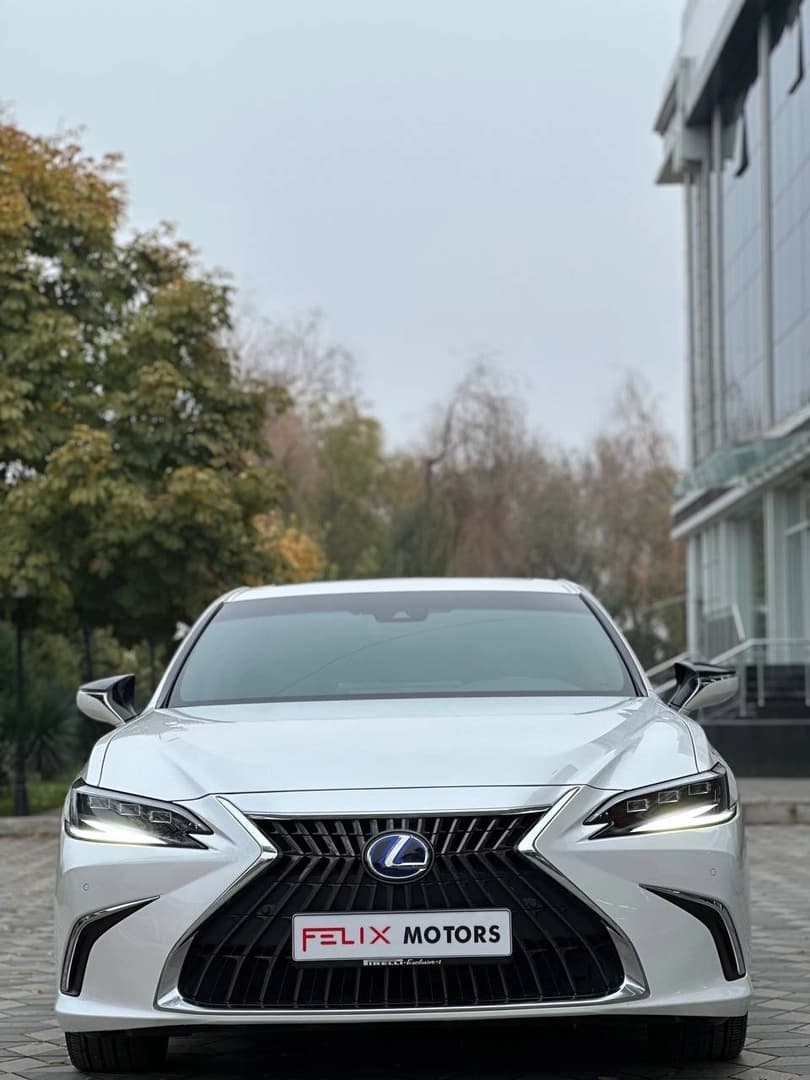 Лексус ES 2022 — 8