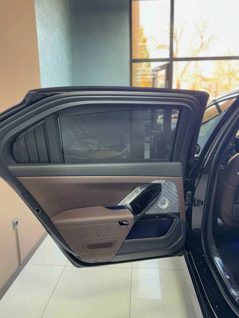 BMW i7 2023 — 4