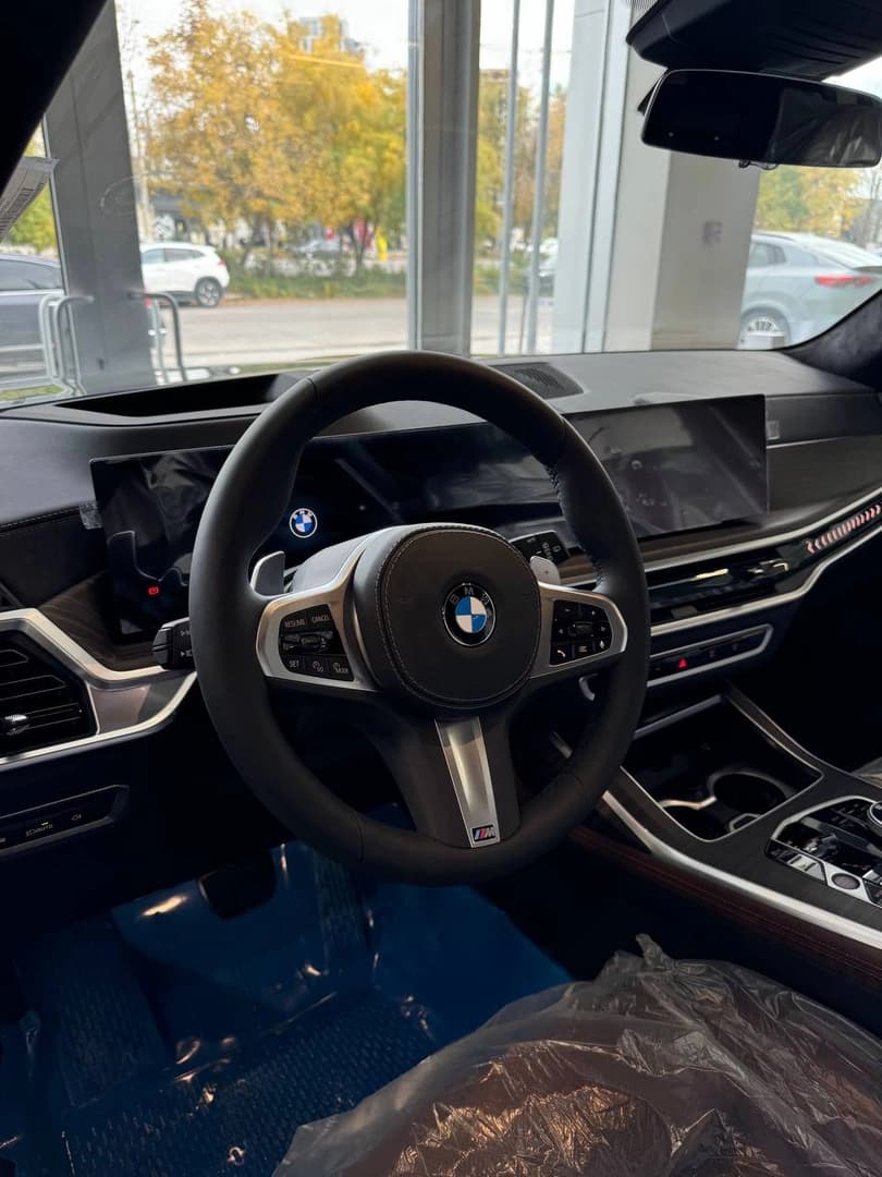 BMW X7 2024 — 2