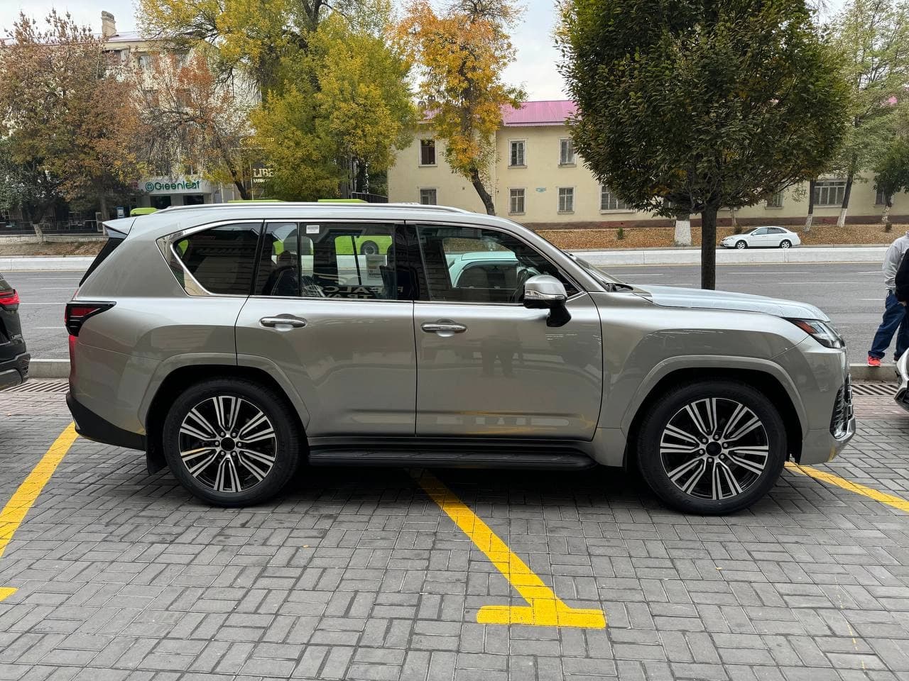 Лексус LX 2024 — 4